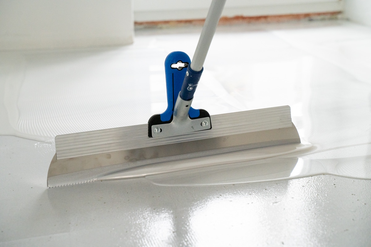 Surface Squeegee 20 with Pole Holder - EPODEX - USA