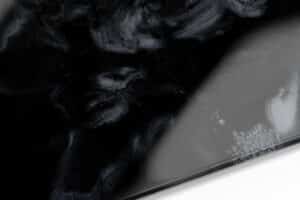DEEP BLACK & PEARL WHITE – Epoxygulve til støbning